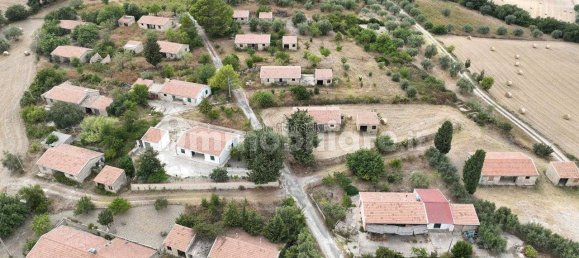 2 Schlafzimmer Haus in Ragusa, Italy, Nr. 351542 3