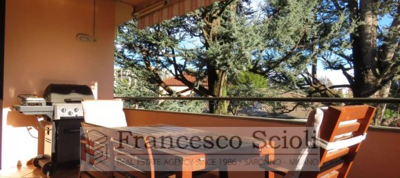 5 rooms Villa in Saronno, Italy No. 14345 6