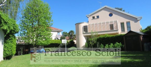 5 rooms Villa in Saronno, Italy No. 14345 12