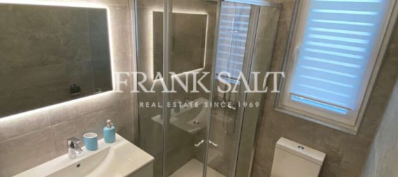 3 bedrooms Penthouse in Marsalforn, Malta No. 5953 10