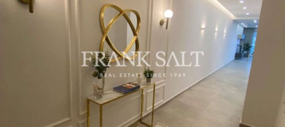 3 bedrooms Penthouse in Marsalforn, Malta No. 5953 5