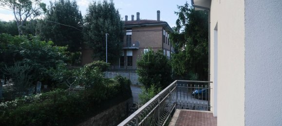 4 rooms Duplex in Montelabbate, Italy No. 264910 11