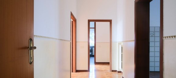 4 rooms Duplex in Montelabbate, Italy No. 264910 9