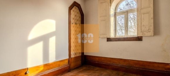 614m² Building in Porto, Portugal No. 123459 14