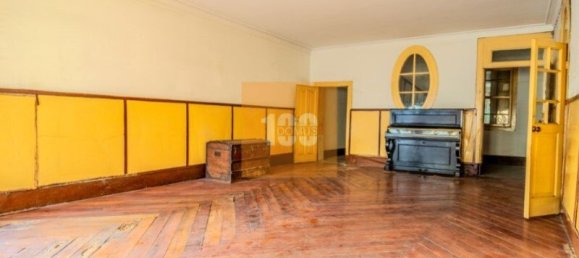 614m² Building in Porto, Portugal No. 123459 34