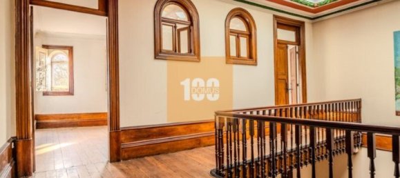 614m² Building in Porto, Portugal No. 123459 10