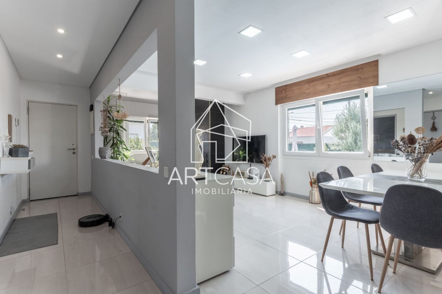 2 bedrooms House in Seixal, Portugal No. 303096