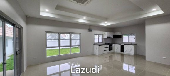 4 bedrooms Villa in Hua Hin, Thailand No. 24398 9