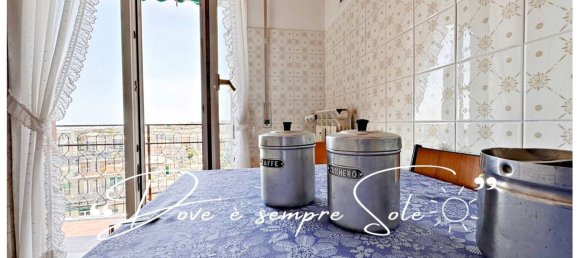 6 rooms Apartment in Genoa, Italy No. 13605 10