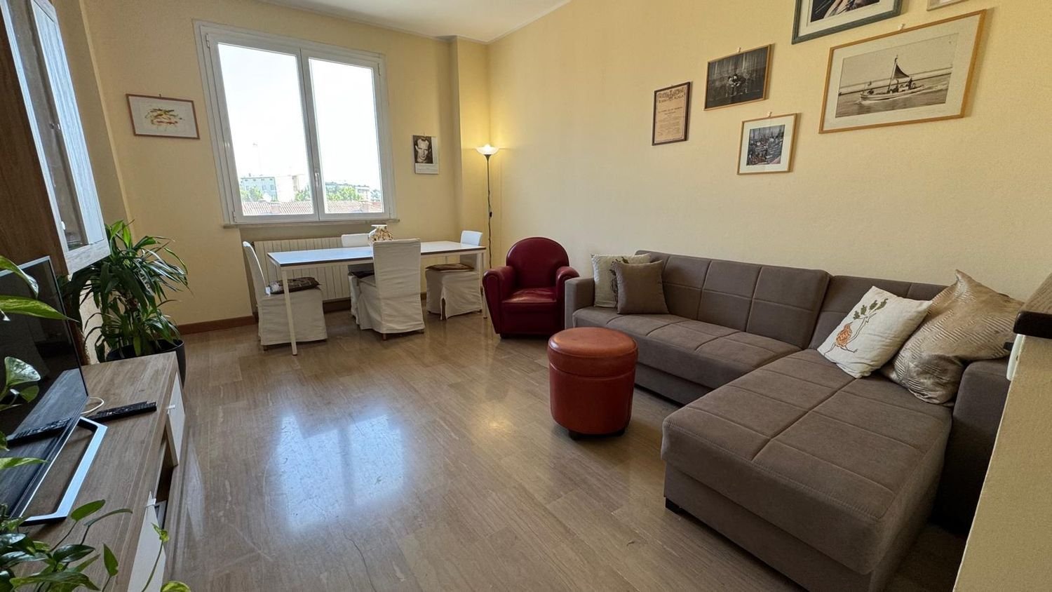 3 bedrooms Apartment in Ravenna, Italy No. 402334