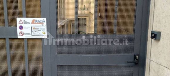 36m² Garage in Rome, Italy No. 296294 2