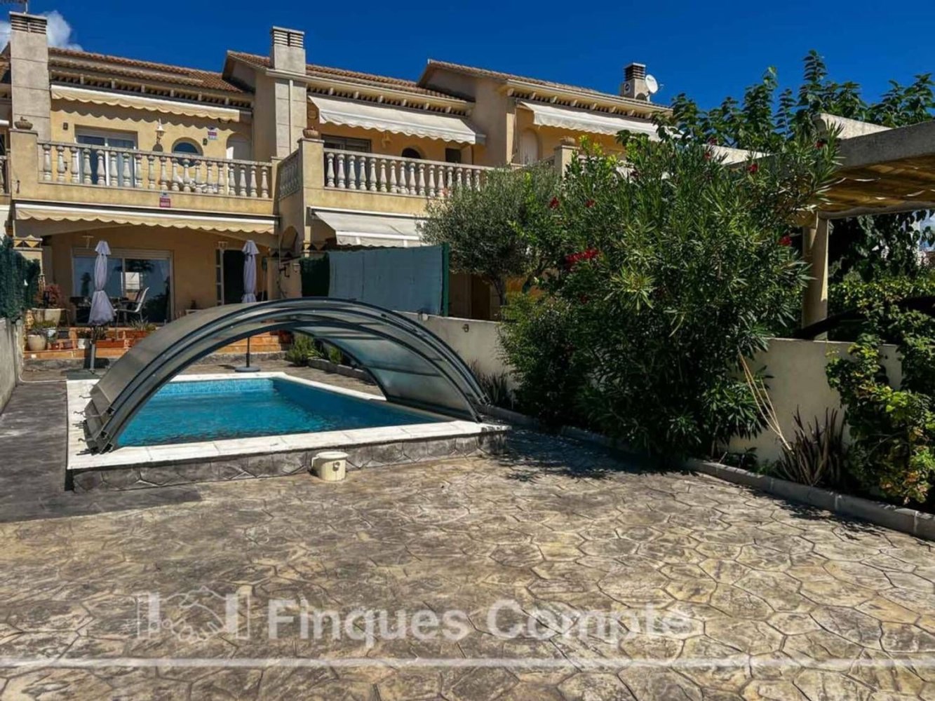 Casa de 3 dormitorios en Roda De Bara, Spain No. 272168