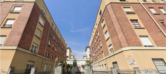 3غرفة شقة في Turin, Italy رقم 10107 7