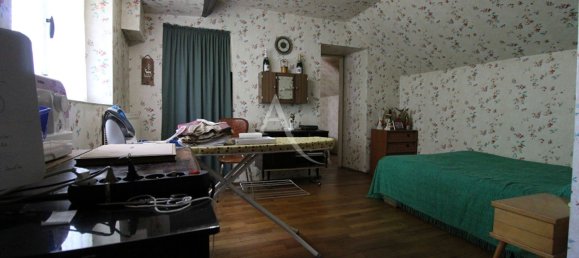 4 bedrooms House in Saint-Claude-de-Diray, France No. 65590 3