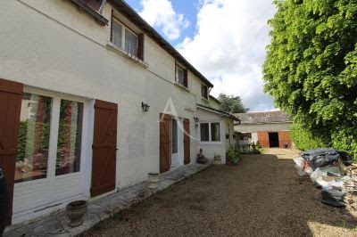 4 bedrooms House in Saint-Claude-de-Diray, France No. 65590