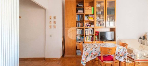 1 chambre Appartement à Rome, Italy No. 307457 8