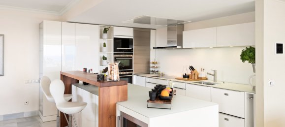 5 bedrooms House in Marbella, Spain No. 88938 14