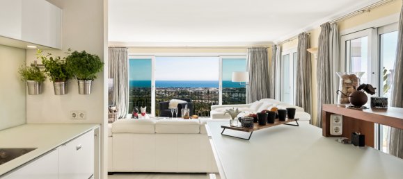 5 bedrooms House in Marbella, Spain No. 88938 16