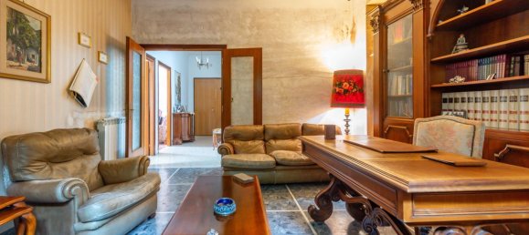 4 bedrooms Penthouse in Genzano di Roma, Italy No. 325375 2