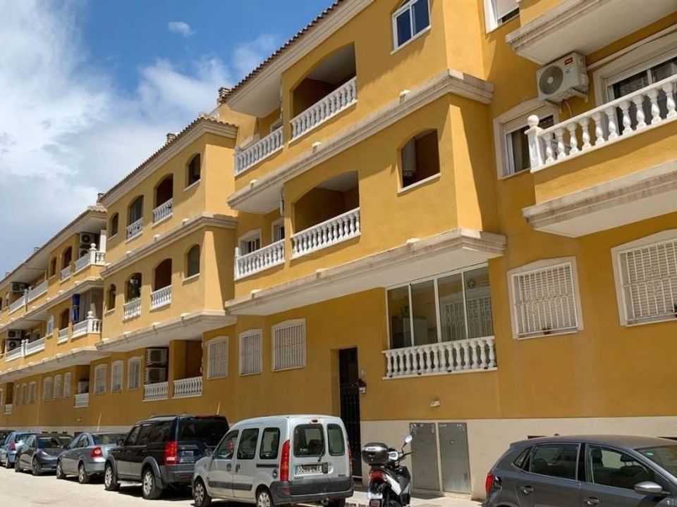 2 bedrooms Apartment in Alicante, Spain No. 281643