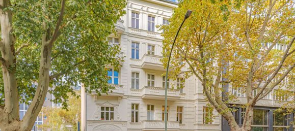 Здание с 6 комнатами в Шарлоттенбург, Германия № 61038 37