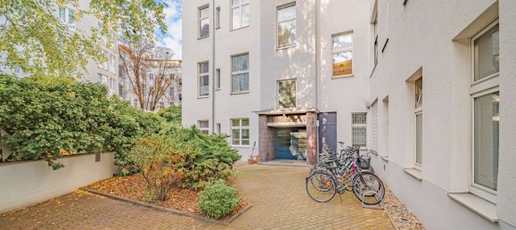 Здание с 6 комнатами в Шарлоттенбург, Германия № 61038 42