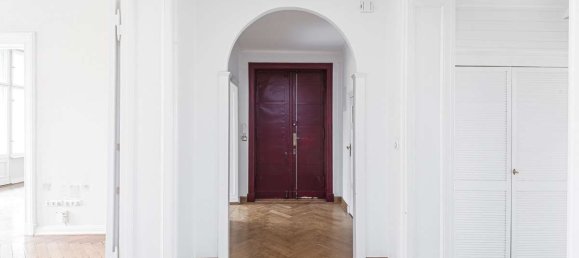 Здание с 6 комнатами в Шарлоттенбург, Германия № 61038 23