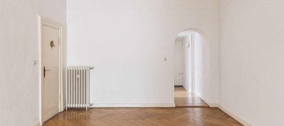 Здание с 6 комнатами в Шарлоттенбург, Германия № 61038 22