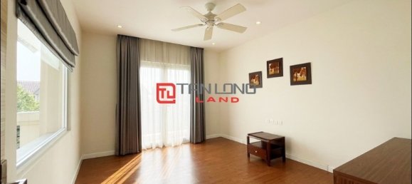 3 Schlafzimmer Villa in Long Bien, Vietnam, Nr. 606 16