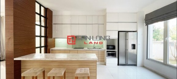 3 Schlafzimmer Villa in Long Bien, Vietnam, Nr. 606 4