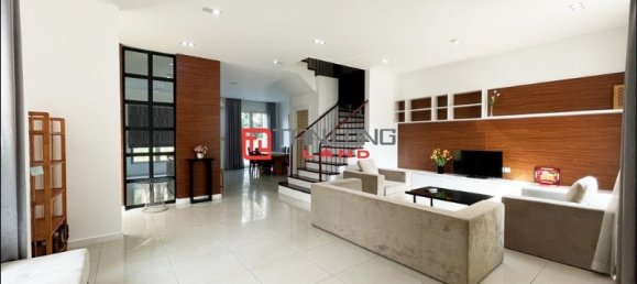 3 Schlafzimmer Villa in Long Bien, Vietnam, Nr. 606 3