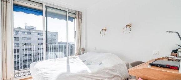 3 rooms Apartment in Paris, France No. 125051 4