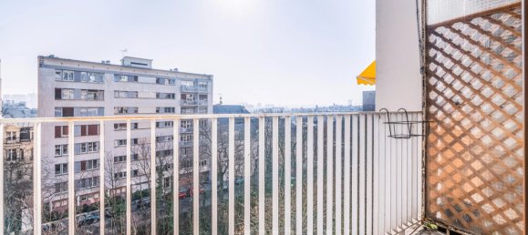 3 rooms Apartment in Paris, France No. 125051 5