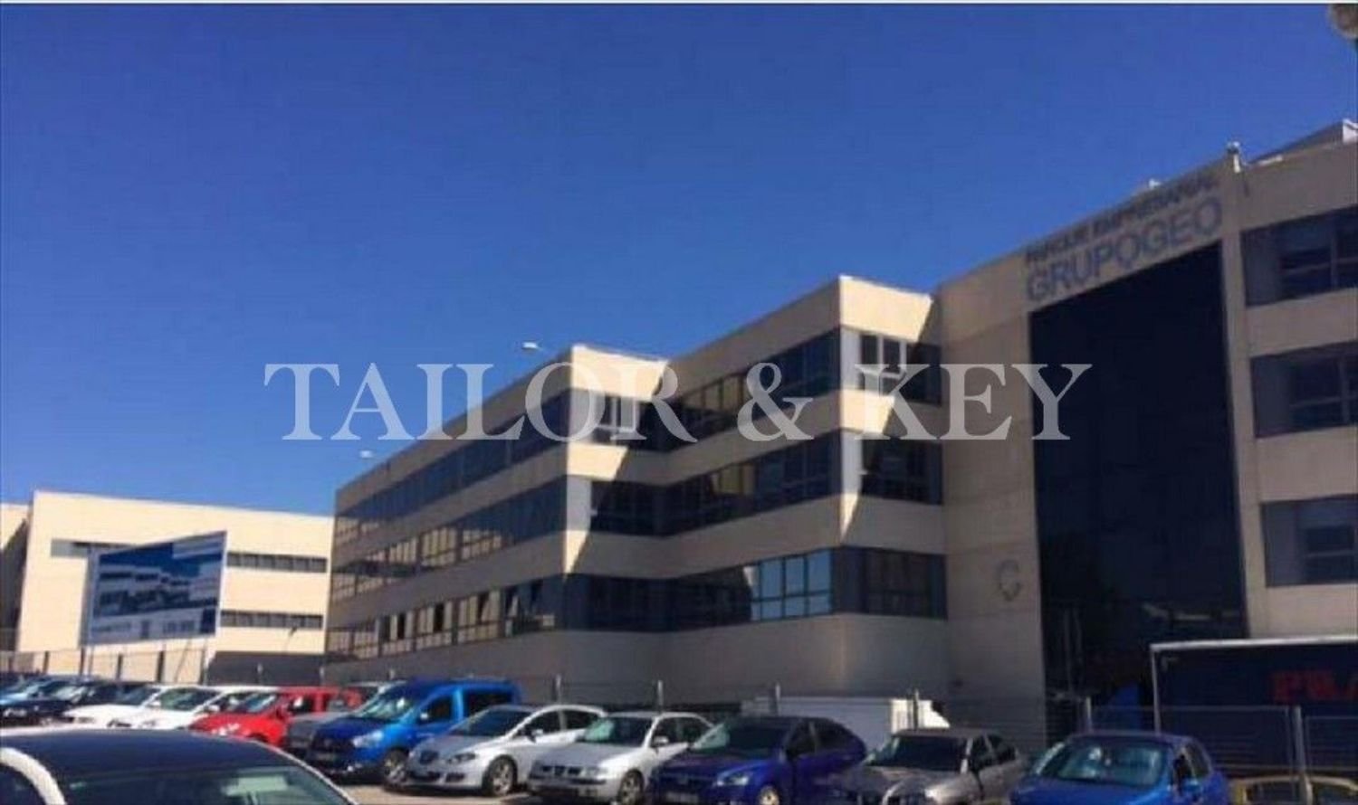 Oficina en Alcobendas, Spain 121 m² No. 90447