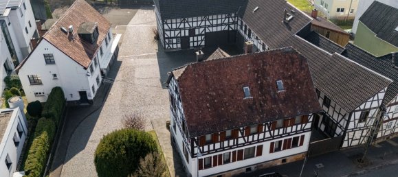 Дом с 8 комнатами в Lollar, Германия № 18768 3