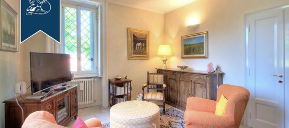 4 Schlafzimmer Villa in Buguggiate, Italy, Nr. 137409 12