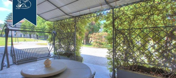 4 Schlafzimmer Villa in Buguggiate, Italy, Nr. 137409 6