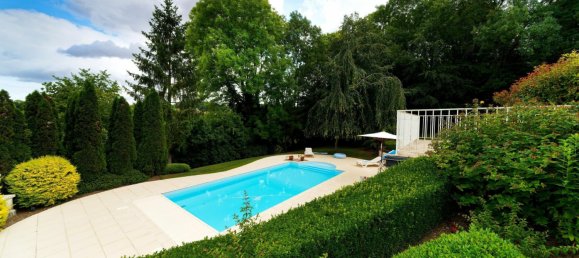 5 bedrooms Castles in Chateau-Thierry, France No. 49004 10