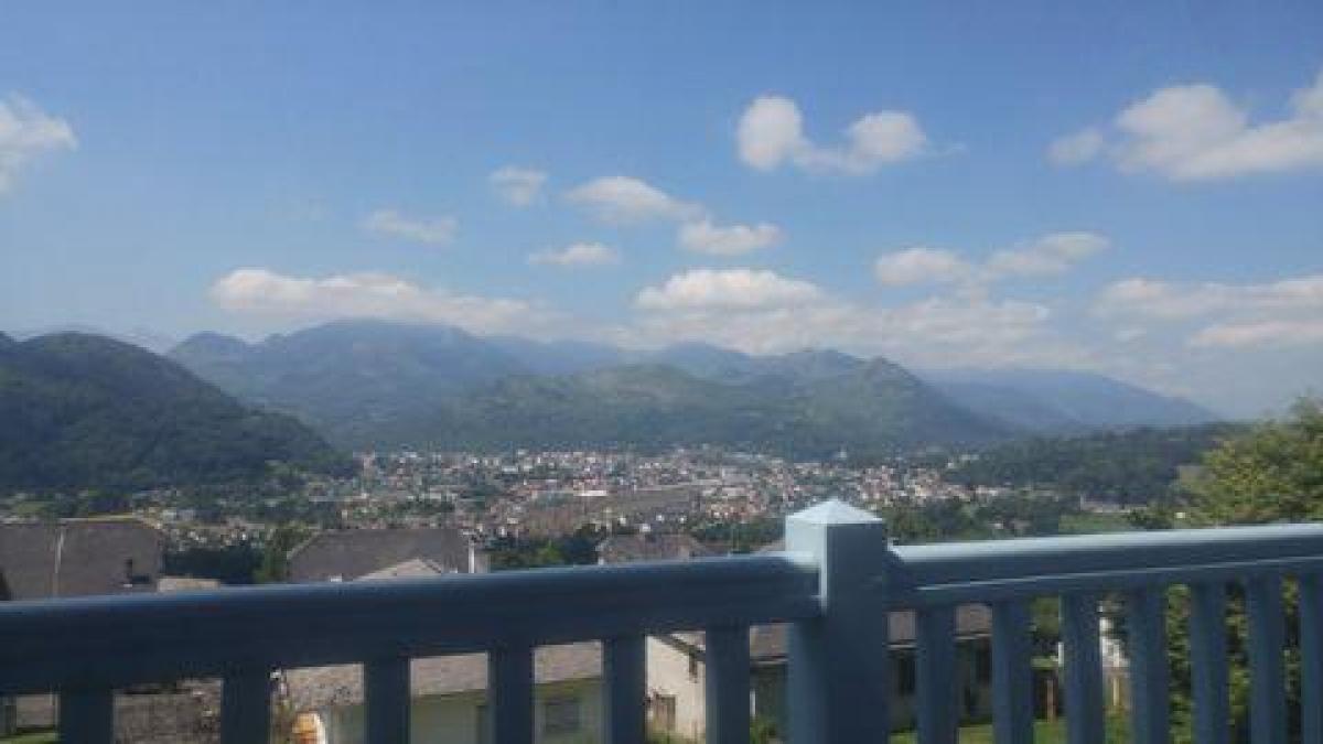 3 bedrooms House in Lourdes, France No. 27293