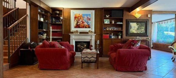 Вилла с 3 спальнями в Рим, Италия № 156221 5