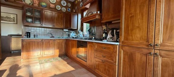 Вилла с 3 спальнями в Рим, Италия № 156221 33