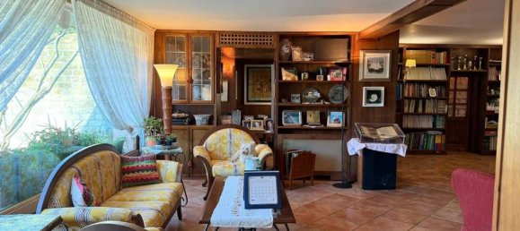 Вилла с 3 спальнями в Рим, Италия № 156221 16