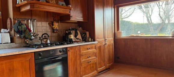 Вилла с 3 спальнями в Рим, Италия № 156221 30