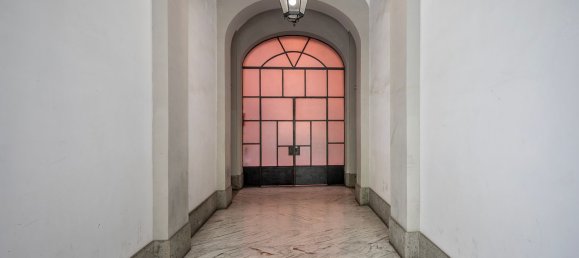 4 bedrooms Apartment in Rome, Italy No. 377945 18