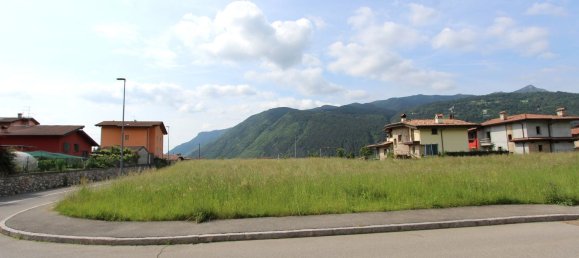 Terrain à Rovetta, Italy 671m² No. 83766 2