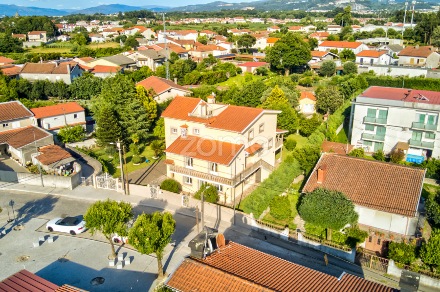 5 bedrooms House in Braga, Portugal No. 106857