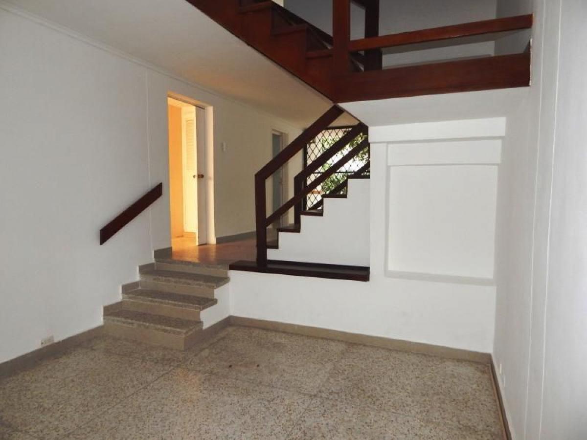 Дом с 4 спальнями в Атлантико, Колумбия № 7834