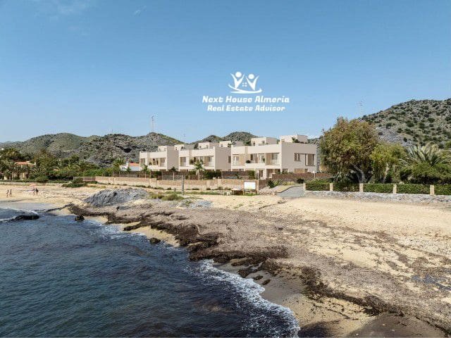 4 bedrooms Villa in Almeria, Spain No. 287051