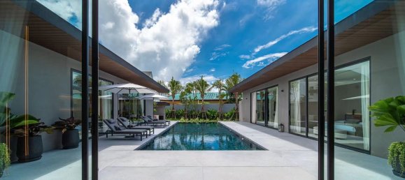 4 غرف نوم فيلا في Chalong, Thailand رقم 8681 15