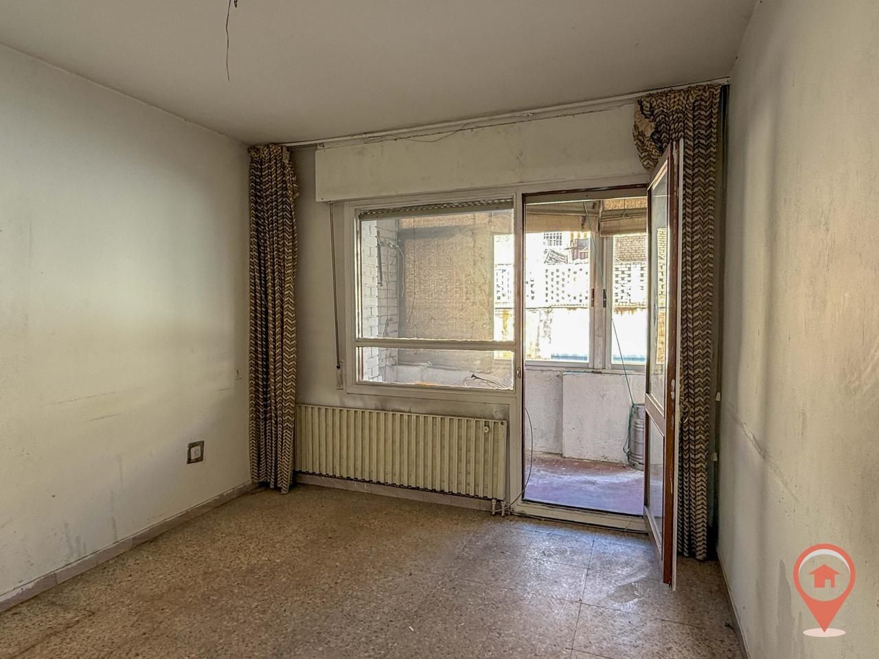 Apartamento de 4 dormitorios en Cuenca, Spain No. 138844